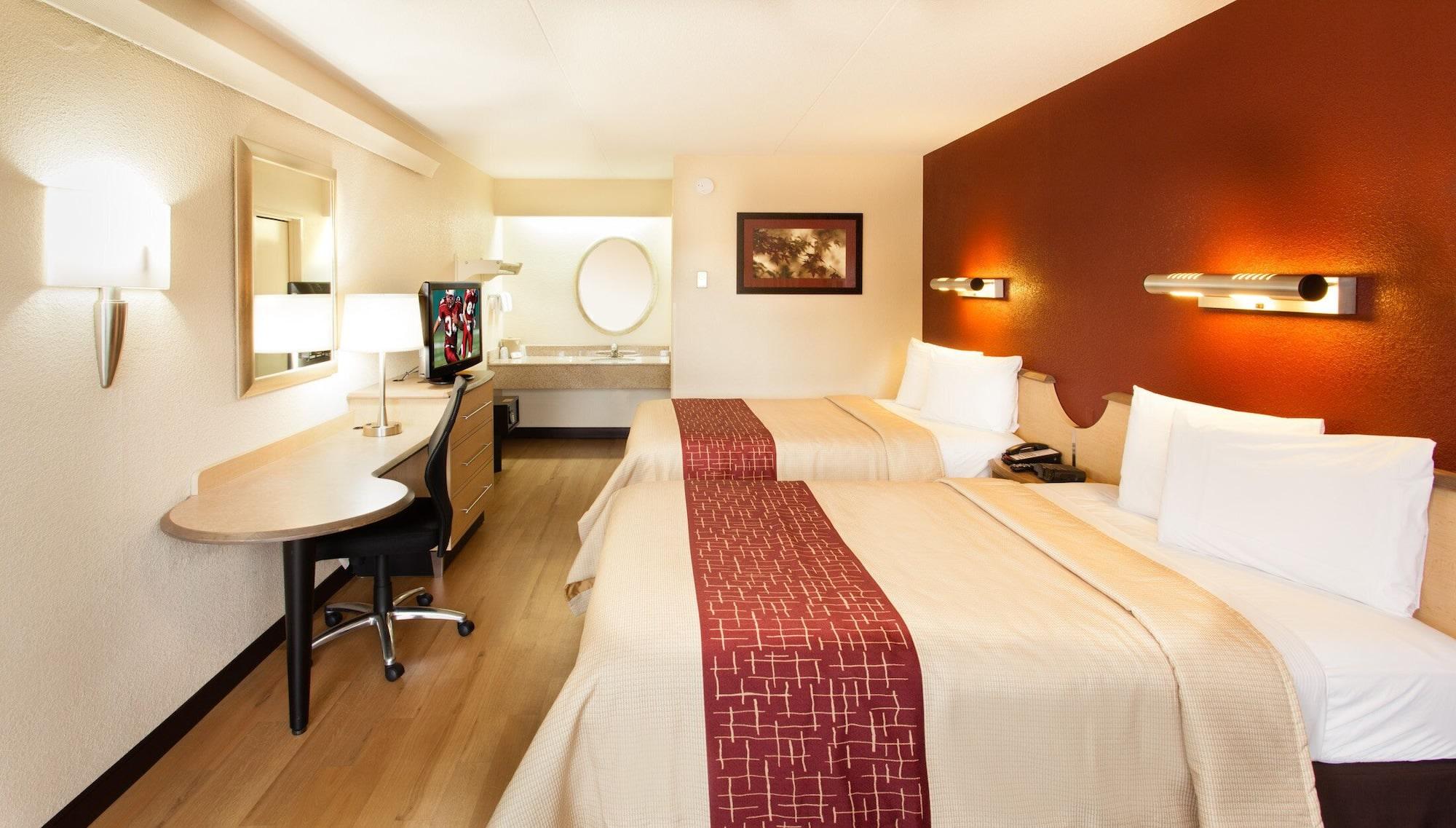 Red Roof Inn Detroit - Royal Oak/Мадисон-Хайтс Экстерьер фото