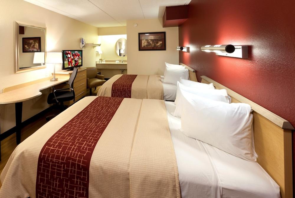Red Roof Inn Detroit - Royal Oak/Мадисон-Хайтс Экстерьер фото