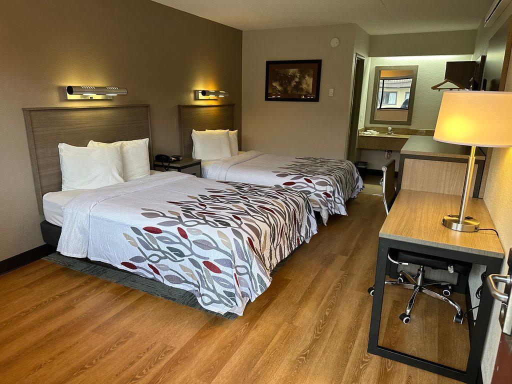 Red Roof Inn Detroit - Royal Oak/Мадисон-Хайтс Экстерьер фото