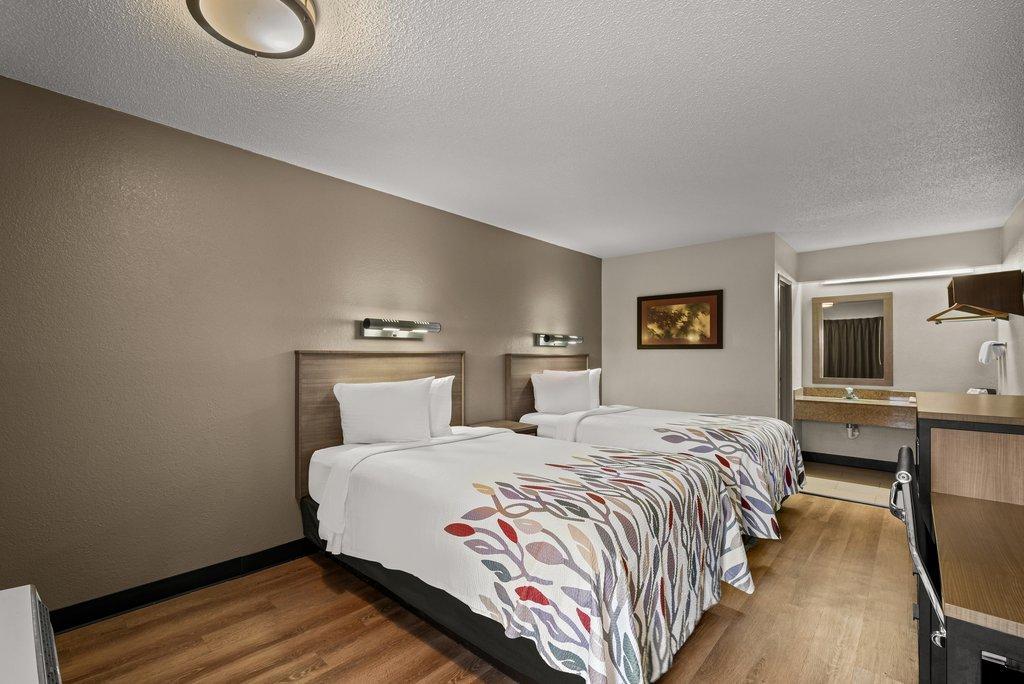 Red Roof Inn Detroit - Royal Oak/Мадисон-Хайтс Экстерьер фото