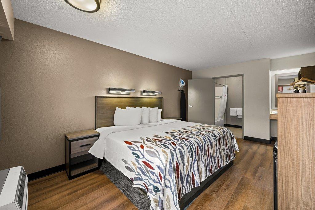 Red Roof Inn Detroit - Royal Oak/Мадисон-Хайтс Экстерьер фото